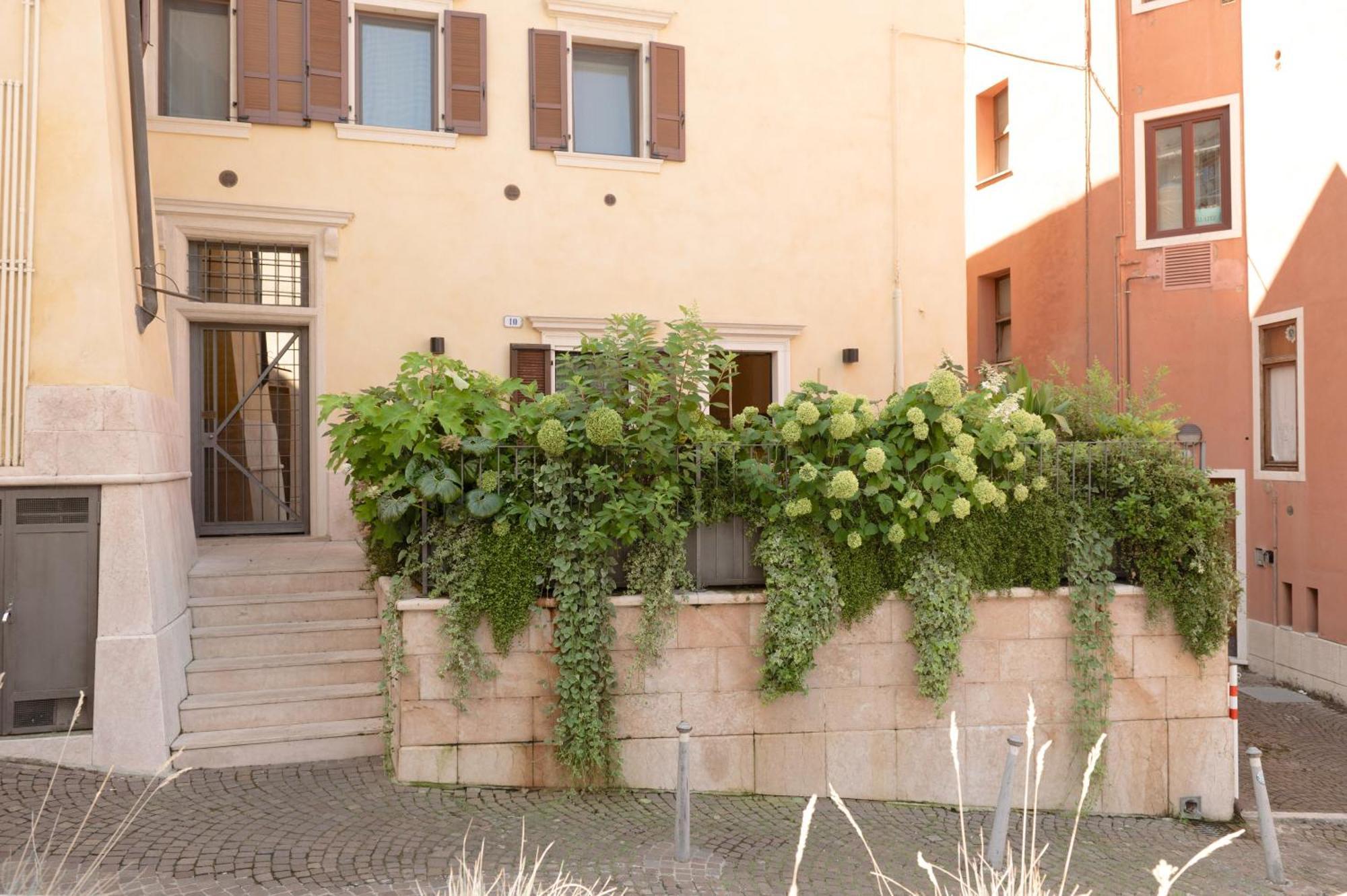 Dolce Vita Santo Stefano Verona Exterior photo